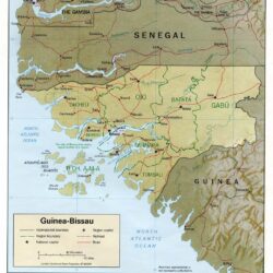 Mapa físico y político de Guinea-Bisáu (1993)