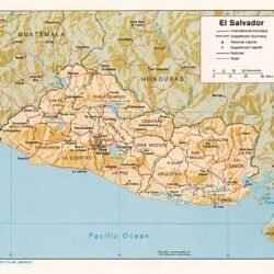 Mapa físico y político de El Salvador (1980)