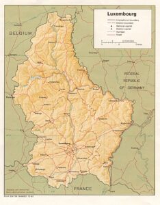 Mapa físico y político de Luxemburgo